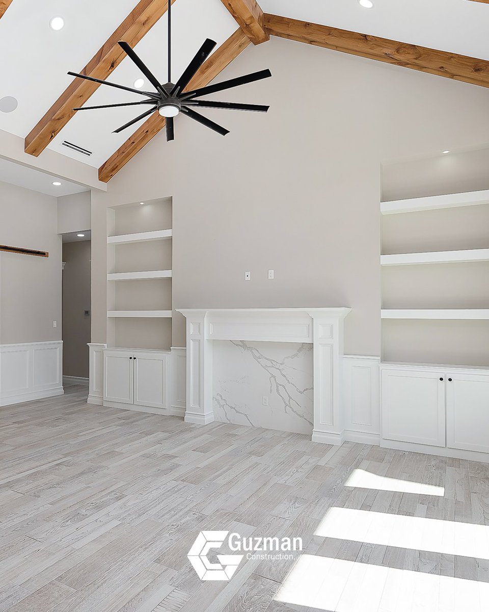 buildguzman's tweet photo. Bright spaces, quality craftsmanship, and a place designed to make lasting memories. ✨🏡

Thinking about building your own home? Let's get started.
☎️ (956) 441-2905

#GuzmanConstruction #CustomHomes #RGVHomes #BuiltWithCare https://t.co/gZhHTefJAM