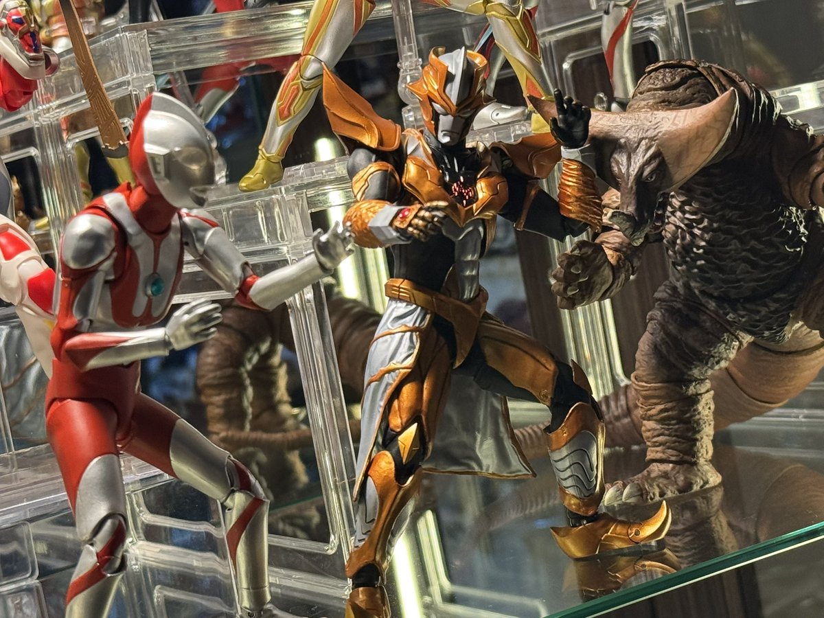 Jefty_Sun's tweet photo. 日付変わってしまいましたが
ウルトラマン60周年おめでとうございます。
子供のときから現在に至るまで、ウルトラマンが常に心の中にいて、支えになっていました。
これからも応援して参ります。
トリガーも5周年おめでとうございます！
推しForever

#ウルトラマン60周年
 #ウルトラマントリガー5周年 https://t.co/73E2vl0dJi