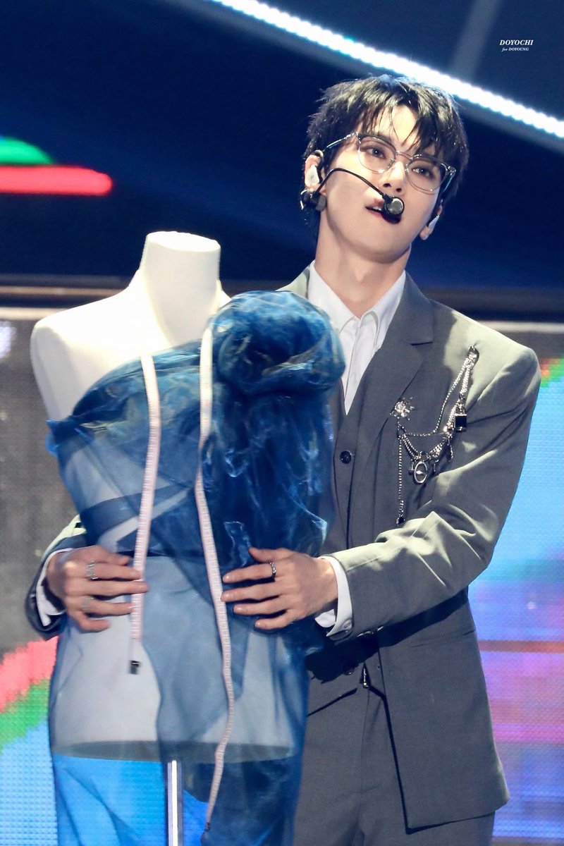 kwk_do0's tweet photo. 섹시다이너마이트 디자이너 https://t.co/virrvSKX9r