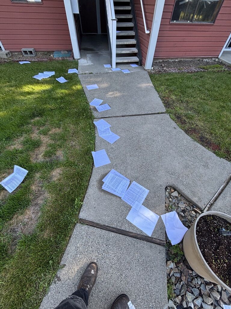 mabeechen's tweet photo. Tenant being evicted got tired of looking at the paperwork.

So he threw it off the balcony.

Property management is never boring. https://t.co/JdAtvqKFat