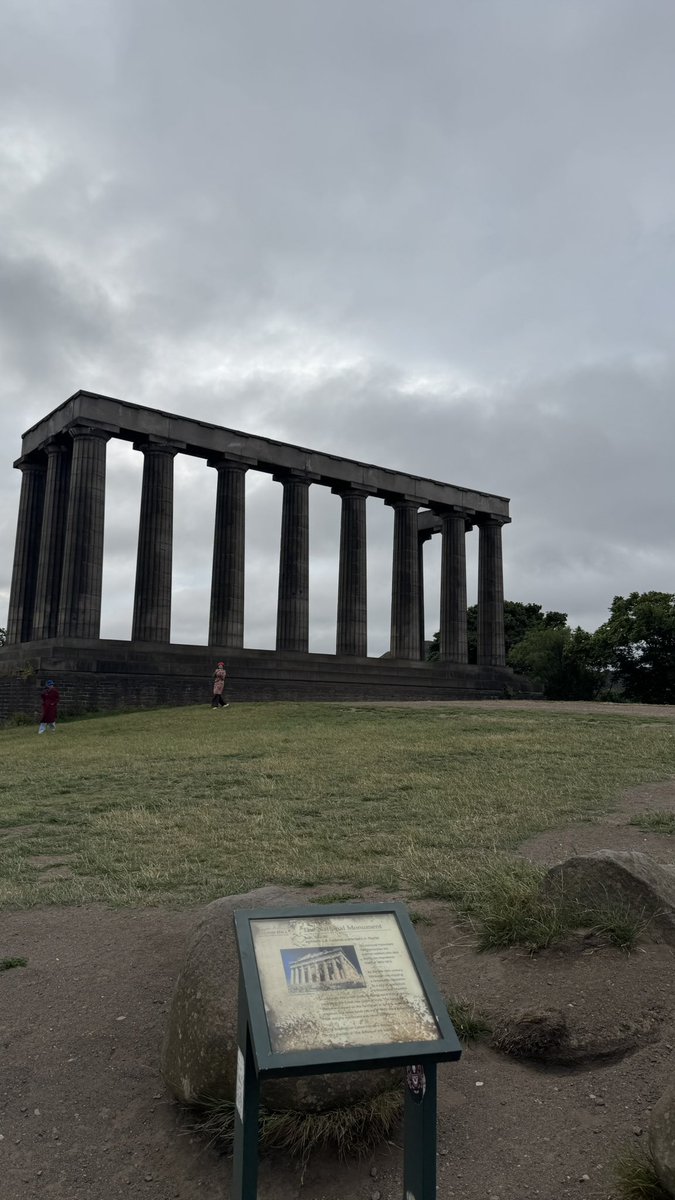 iroryaln's tweet photo. Edinburgh🏴󠁧󠁢󠁳󠁣󠁴󠁿❤️ https://t.co/CUzgpKl6kJ