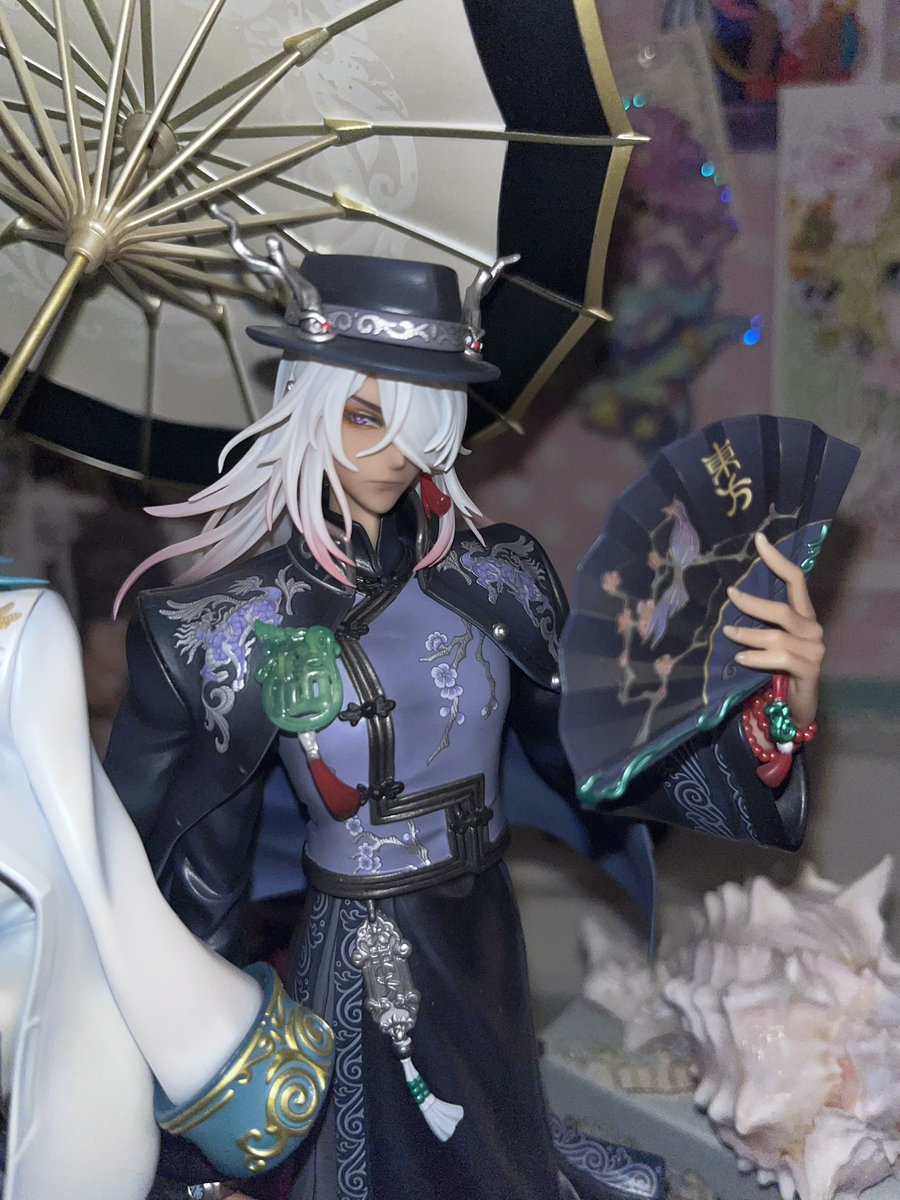 fishs3y3's tweet photo. eglet got me this figure for my birthday last week i am overjoyed !!!! https://t.co/gjHCH9zo83