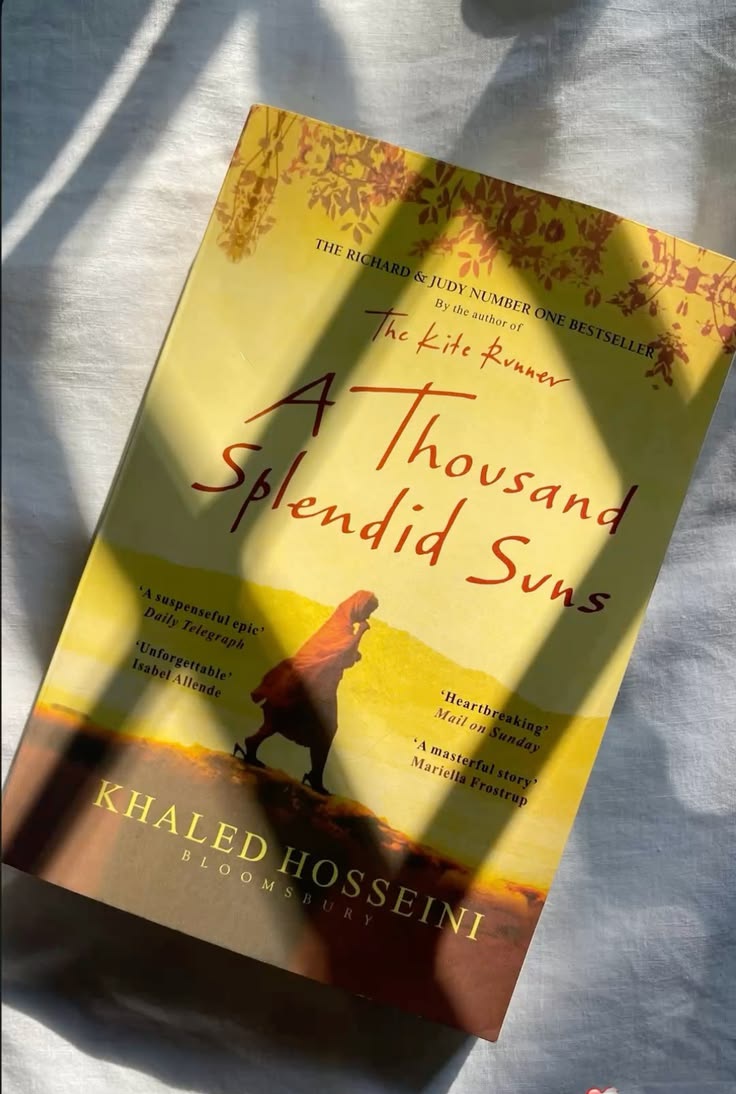 Book_diva's tweet photo. Cr:  A thousands splendid sun https://t.co/WFlL1Akifi