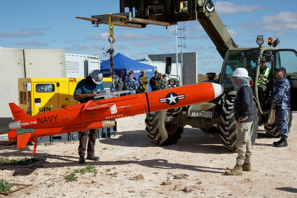 GuyPlopsky's tweet photo. "Last month, the ADF successfully employed a prototype ground-based active missile defence system to engage an airborne target with a Standard Missile-2, at the Woomera test range in South Australia during Exercise Taipan Strike 26.

The missile firing integrated an Australian radar that communicated with a United States weapon control system and missile launcher, to shoot down a cruise missile target [(BQM-74E Target Drone)] with an Australian missile. This followed a period of close collaboration, innovation and engineering to produce this successful prototype.

Australian industry partner CEA Technologies worked with Lockheed Martin to complete this first-of-type integration between a CEA radar and the Aegis Combat System."

Link to full press release:
https://t.co/Li3twSgx7k