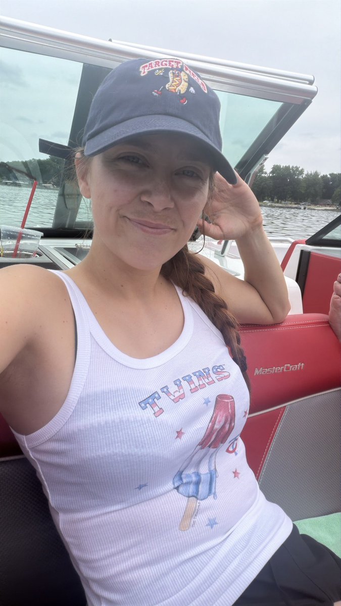 AdonisFullwood's tweet photo. @marissavoss @Twins https://t.co/XGAhJCGVIr
