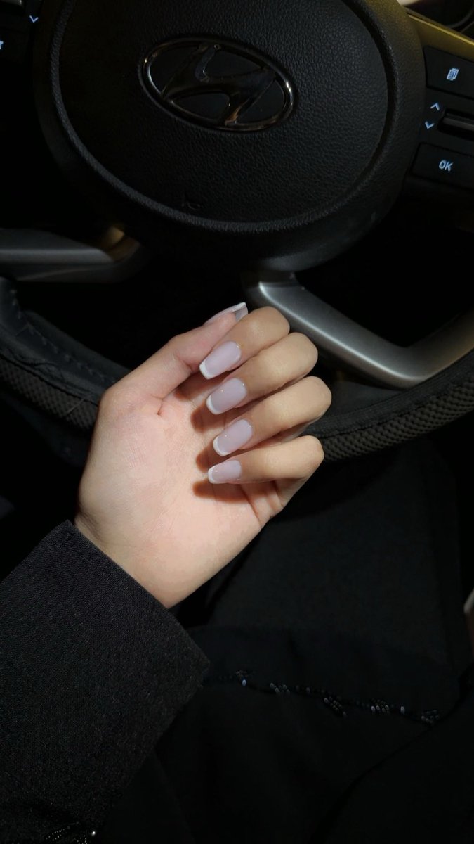 ra4666fi's tweet photo. Square French nails
I’m obsessed 🤍 https://t.co/3TcivlnDvs