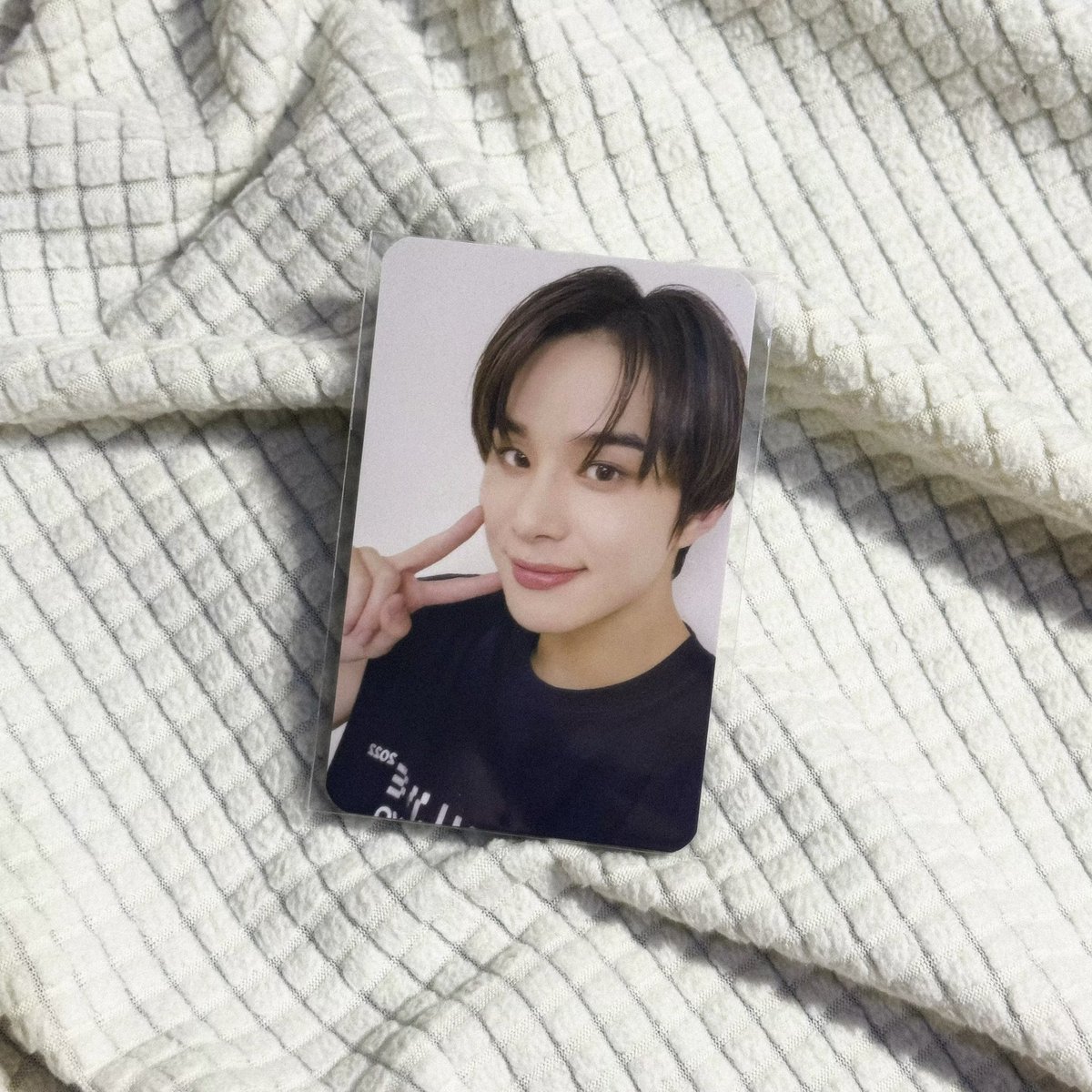 vodcalime's tweet photo. 하루 한 포카, 하루 한 정우 DAY215

✌🏻💙✨

(•°ˇᴥ°ˇ）═━┈┈ ☆ 27.06.07
＊26.07.10 - 232♡

#1day1card1JW #정우 #Jungwoo https://t.co/paPazfN92R