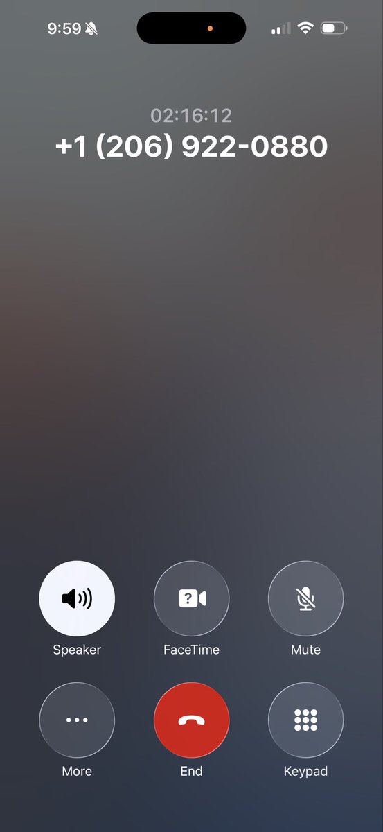 VParf_Realtor's tweet photo. Really @amazon ? Two plus hour on hold for a refund concern and it’s still not fully addressed after weeks of escalating? https://t.co/VS0Pig1IFZ