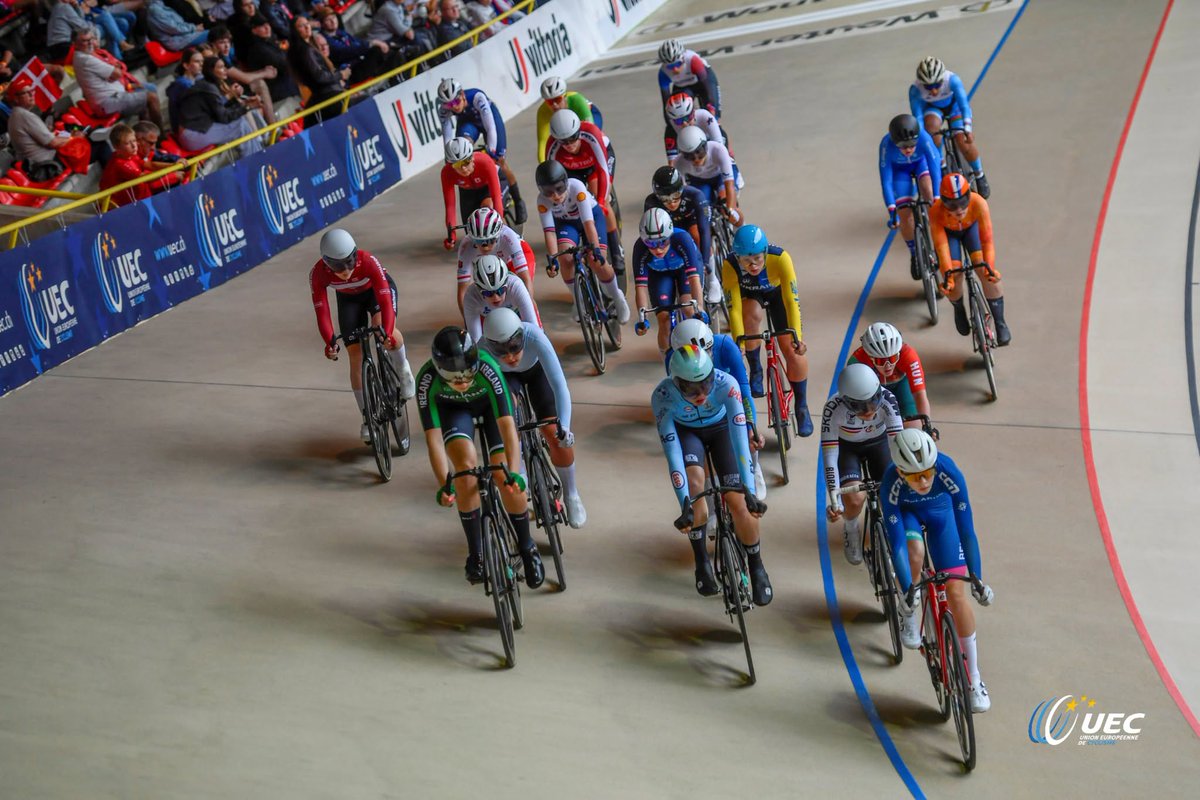 CyclingIreland's tweet photo. Emer Heverin takes silver 🥈 in the Junior Omnium at the Junior/U23 European Track Championships in Cottbus ☘️ https://t.co/RdMkHRyYCk