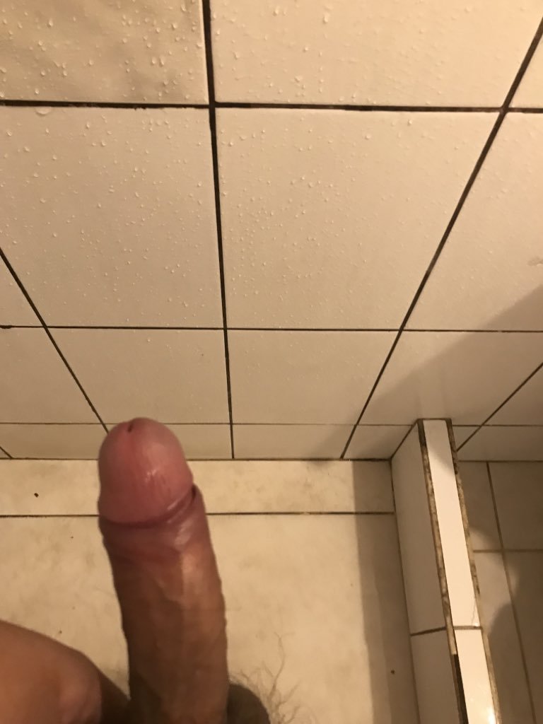 viltr65126's tweet photo. @SoyMIsabel Los mios estan duros https://t.co/usVJp90weJ