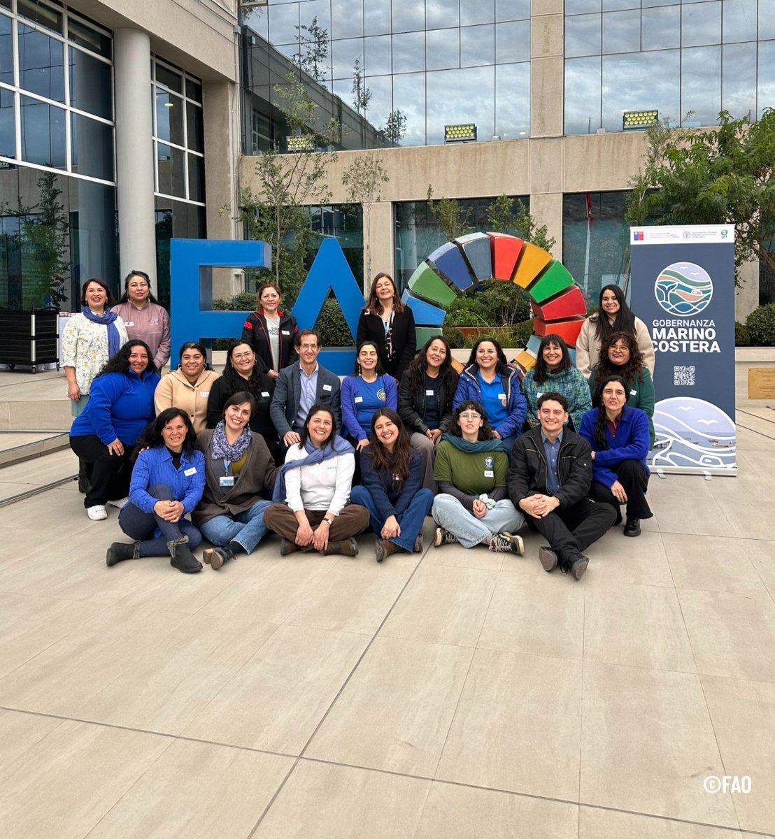FAOChile's tweet photo. 🌊 En la FAO se realizó el "Encuentro de mujeres dinamizando territorios marino costeros", en el marco del desarrollo del Proyecto @theGEF Gobernanza Marino Costera. https://t.co/Lg023oWvI4