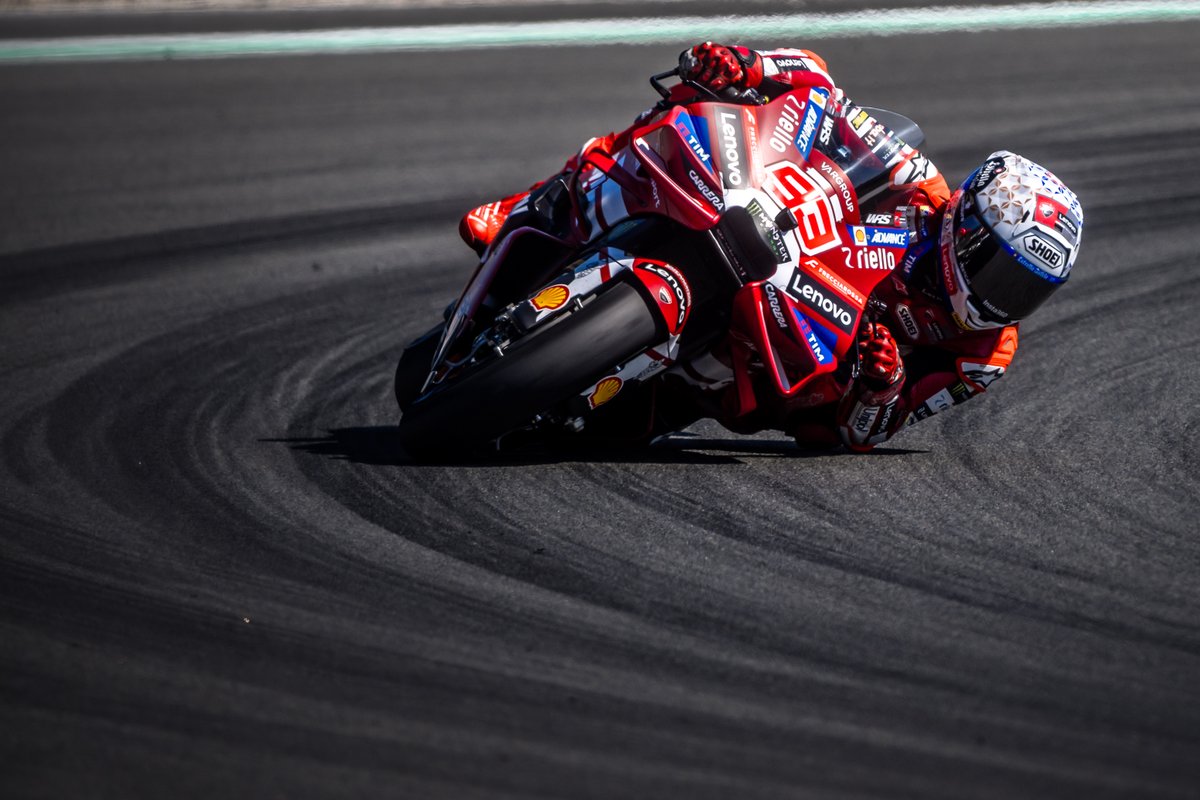 ShellMotorsportTeam tweet media