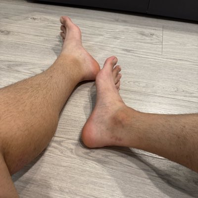 flamingflamee's tweet photo. ⁠What do you think of this size? 30cm / 46 EU. Let me know in the comments. #feet #bigfeet #size12feet #feetpics #footfetish #bigfeetmen #30cmfeet #feetmodel #solefocus #footcommunity #feet46 https://t.co/PIm8lJtnpW