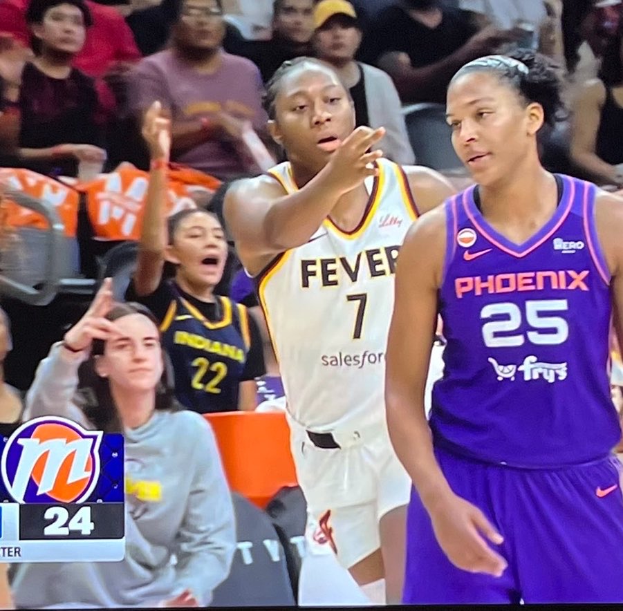 Post Moves with Candace Parker & Aliyah Boston tweet media