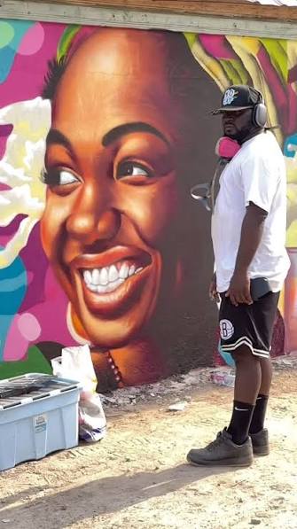 KafuiDey's tweet photo. Nima to the WORLD

My chat with international artist, Moh Awudu is LIVE 

Watch here https://t.co/lOGH4336OL

#KafuiDeyInterviews https://t.co/JgDlhXY2yb
