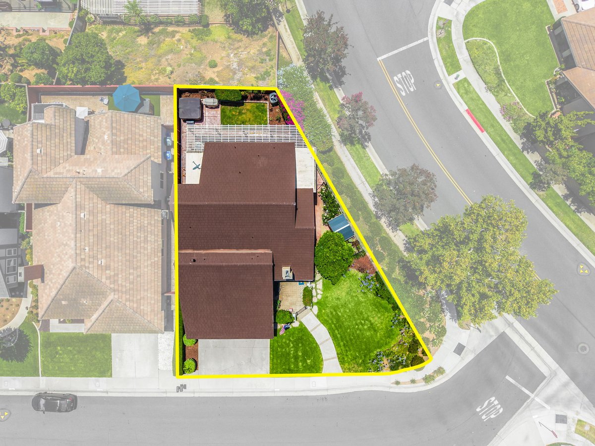 DarrylandJJ's tweet photo. BEAUTIFUL home for sale in BREA on a CORNER LOT with a 3-CAR GARAGE in COUNTRY HILLS

Open House in Brea
2226 Shadetree Cir
Sat, July 11 &amp; Sun, July 12 - 1-4 pm

Call or text (714) 713-4663

Darryl &amp; JJ Jones Team
Darryl Jones
DRE #01076312
ERA North Orange County Real Estate https://t.co/uYB5CSEdL7