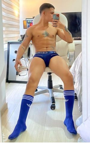 Simon Socks 🔞 Backup tweet media