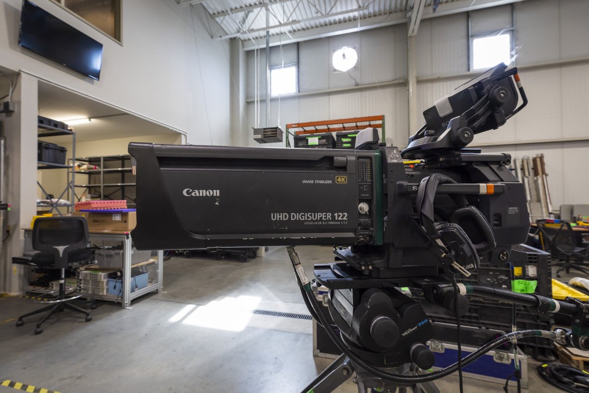 CanonUSApro's tweet photo. In the high-stakes world of live broadcasting, there are zero second takes. That’s why @gamecreekvideo relies on Canon Enterprise CPS 🎥 📷 

Watch the full interview: https://t.co/cktktOkP2X https://t.co/1qFo4mRTND