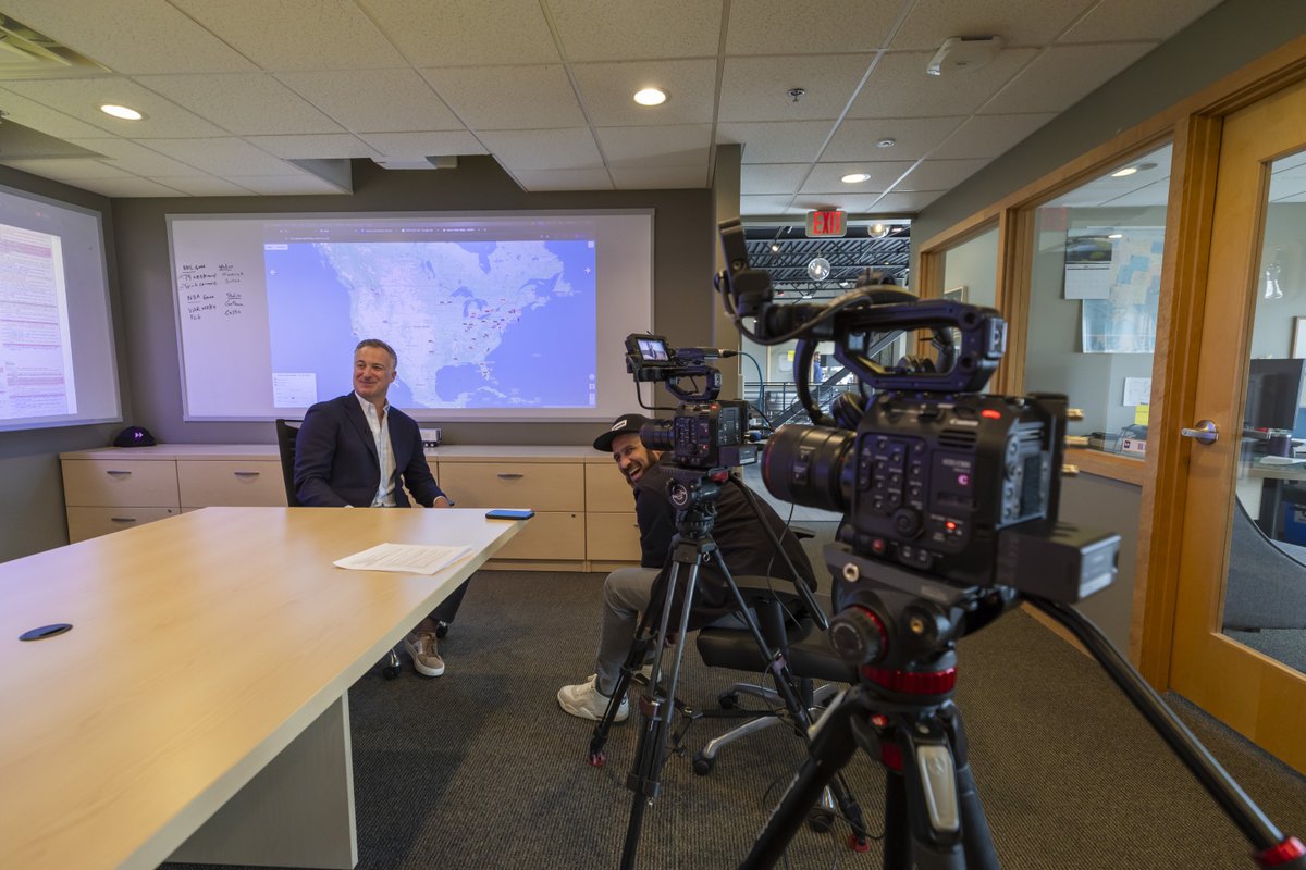CanonUSApro's tweet photo. In the high-stakes world of live broadcasting, there are zero second takes. That’s why @gamecreekvideo relies on Canon Enterprise CPS 🎥 📷 

Watch the full interview: https://t.co/cktktOkP2X https://t.co/1qFo4mRTND
