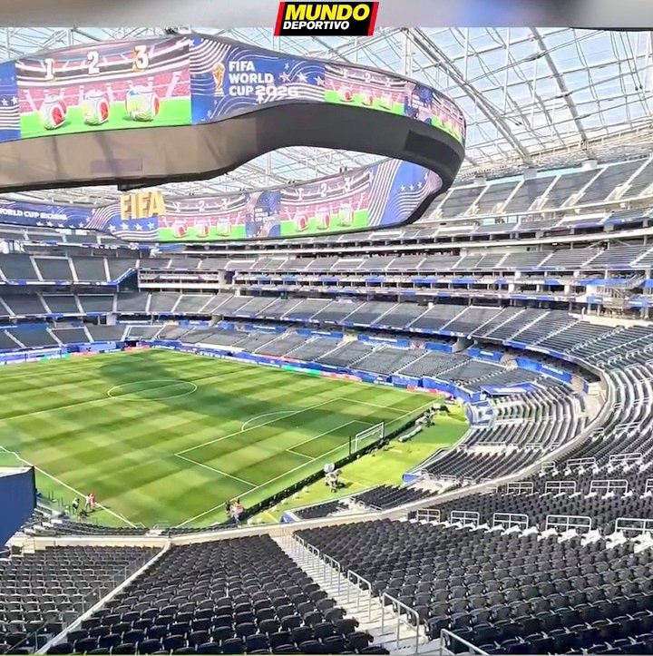 _andrelucasof's tweet photo. Stadium Los Angeles 😍

#España #CopaMundialFIFA 

#ESPxBEL #FIFAWorldCup https://t.co/j8dxiuLIfr