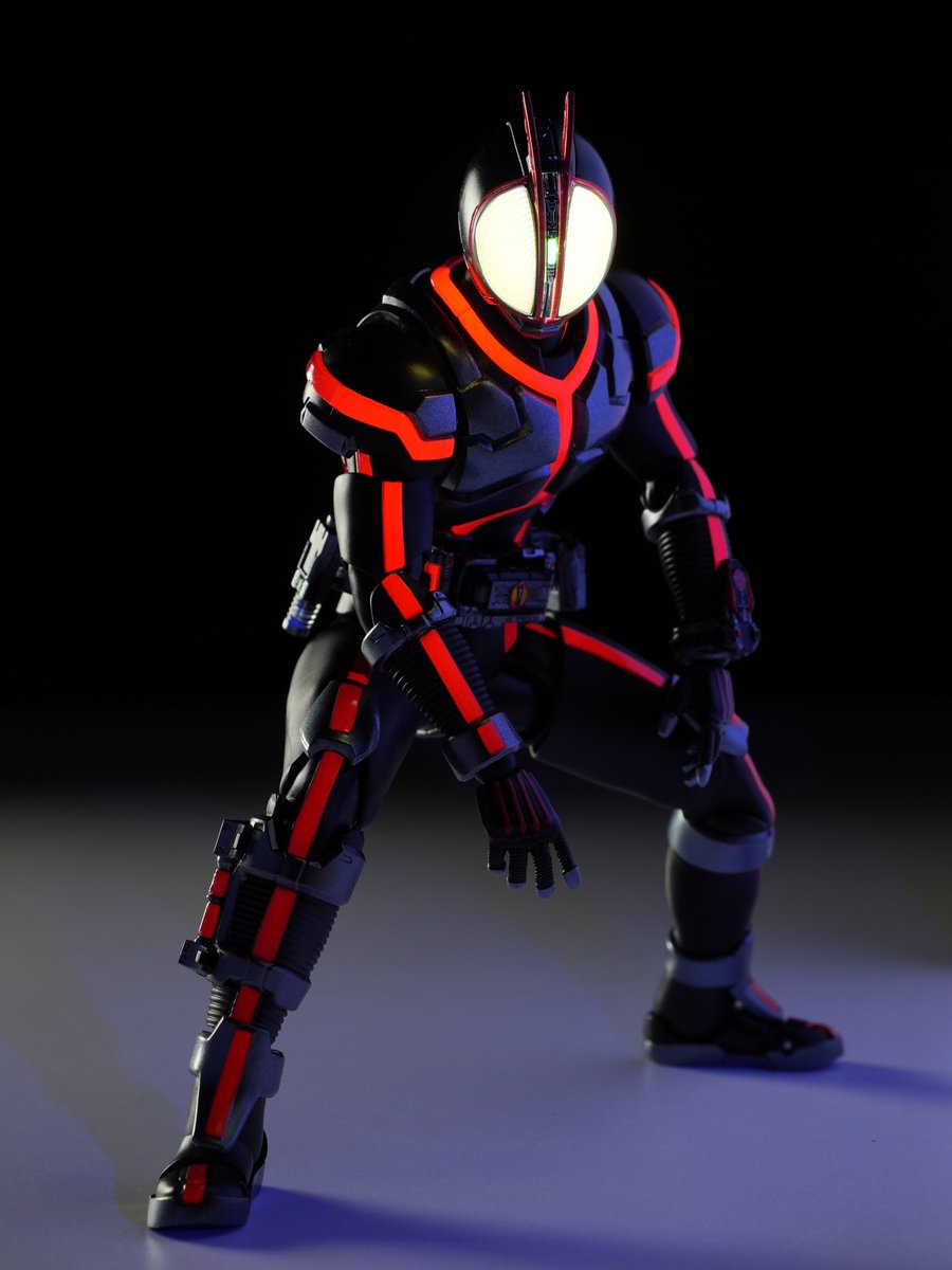 DENG63409366's tweet photo. #夜のフィギュア撮影会 

S.H.Figuarts（真骨彫製法） 仮面ライダーファイズ Night Color Ver.
#仮面ライダーファイズ https://t.co/mJqTKiqmqv