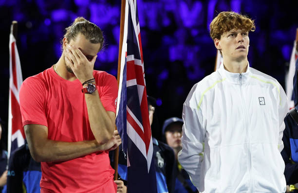christophclarey's tweet photo. Never ruling #Djokovic out but interesting to remember that Jannik Sinner has won nine straight matches and 14 straight sets against Alexander Zverev

#getty #wimbledon https://t.co/FVKY5xAmTM