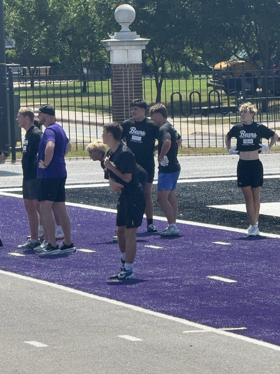 brettwiginton13's tweet photo. Great day of camp out at UCA. A lot of good work with great competition. Blessed to be able to be out here and get work. Thanks to @NathanBrownUCA  and @chasefourcade for the coaching. https://t.co/VGExajOYru