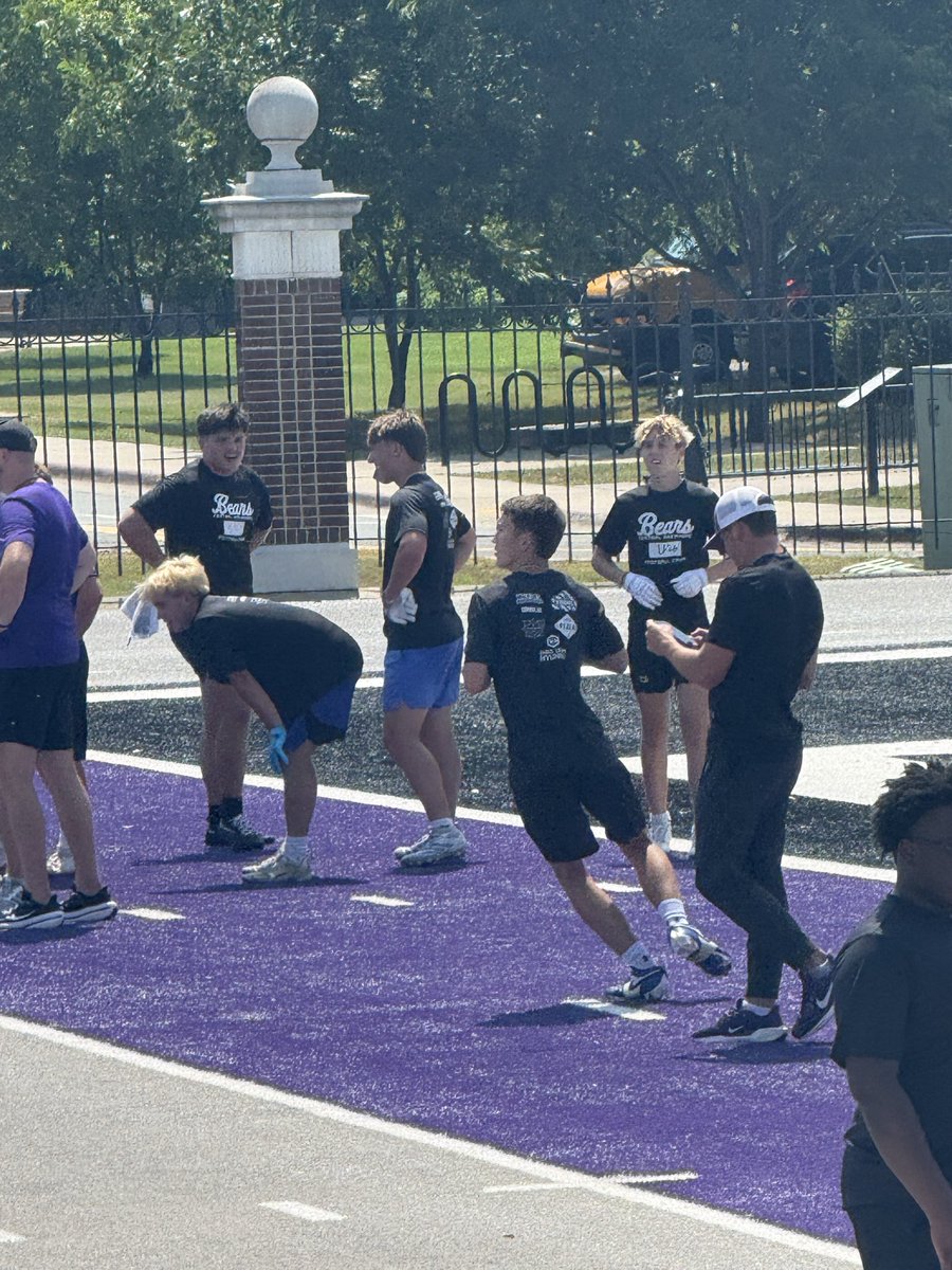 brettwiginton13's tweet photo. Great day of camp out at UCA. A lot of good work with great competition. Blessed to be able to be out here and get work. Thanks to @NathanBrownUCA  and @chasefourcade for the coaching. https://t.co/VGExajOYru