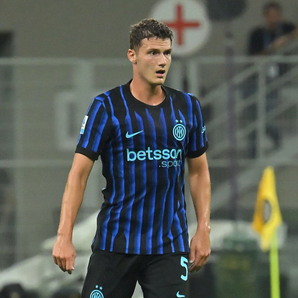 leuropefootball's tweet photo. 🚨 Inter, Benjamin Pavard için 12-15 milyon euro istiyor.

(Luca Cerchione) https://t.co/PHCt8eZ5eI