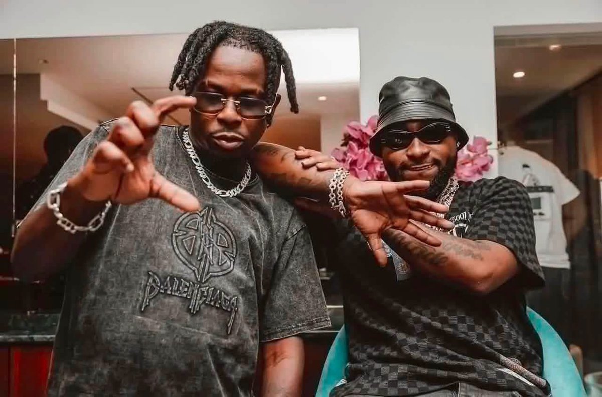 237mood_'s tweet photo. #Buzz
La marque SPIRO portée par les superstars Davido 🇳🇬 et Didi B 🇨🇮, débarque au Cameroun 🇨🇲🏍️‼️ 

Leader africain des motos électriques, Spiro s’est déjà imposé en Afrique de l’Est grâce à ses solutions de mobilité innovantes.
1/2 https://t.co/EtuYi3zFe3