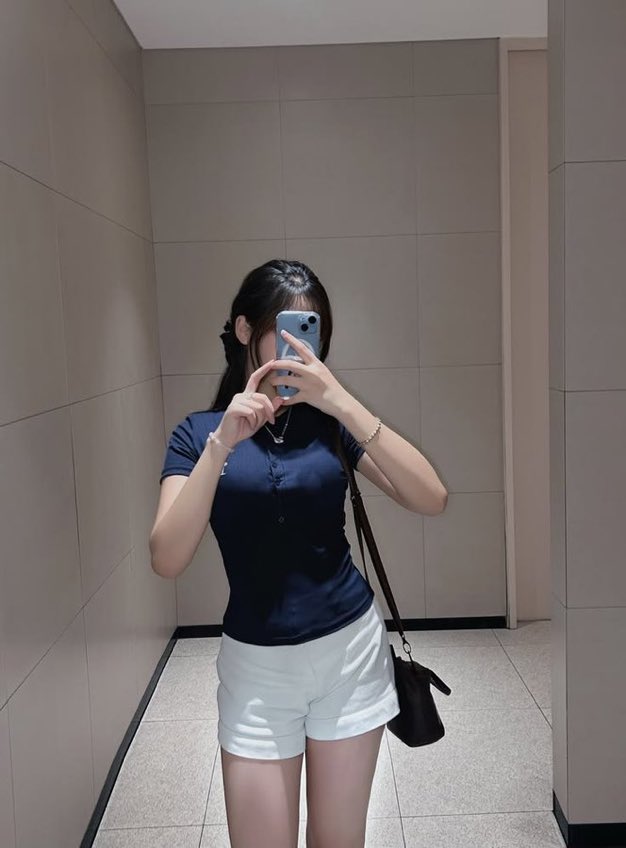 mindxue's tweet photo. https://t.co/0fooqqR7LI

https://t.co/8eTMw8o7oh

https://t.co/uxzn0P8tMR https://t.co/4wRhVVImFJ