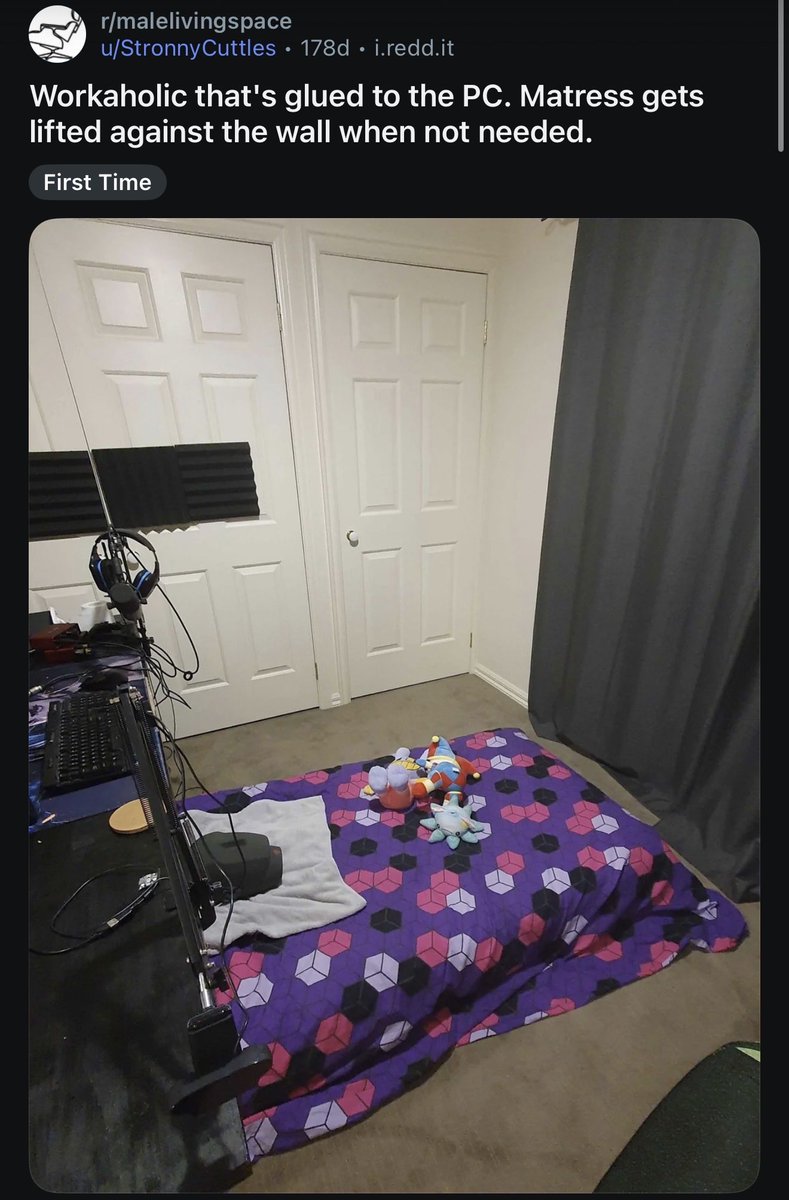 malelivingspace.txt tweet media