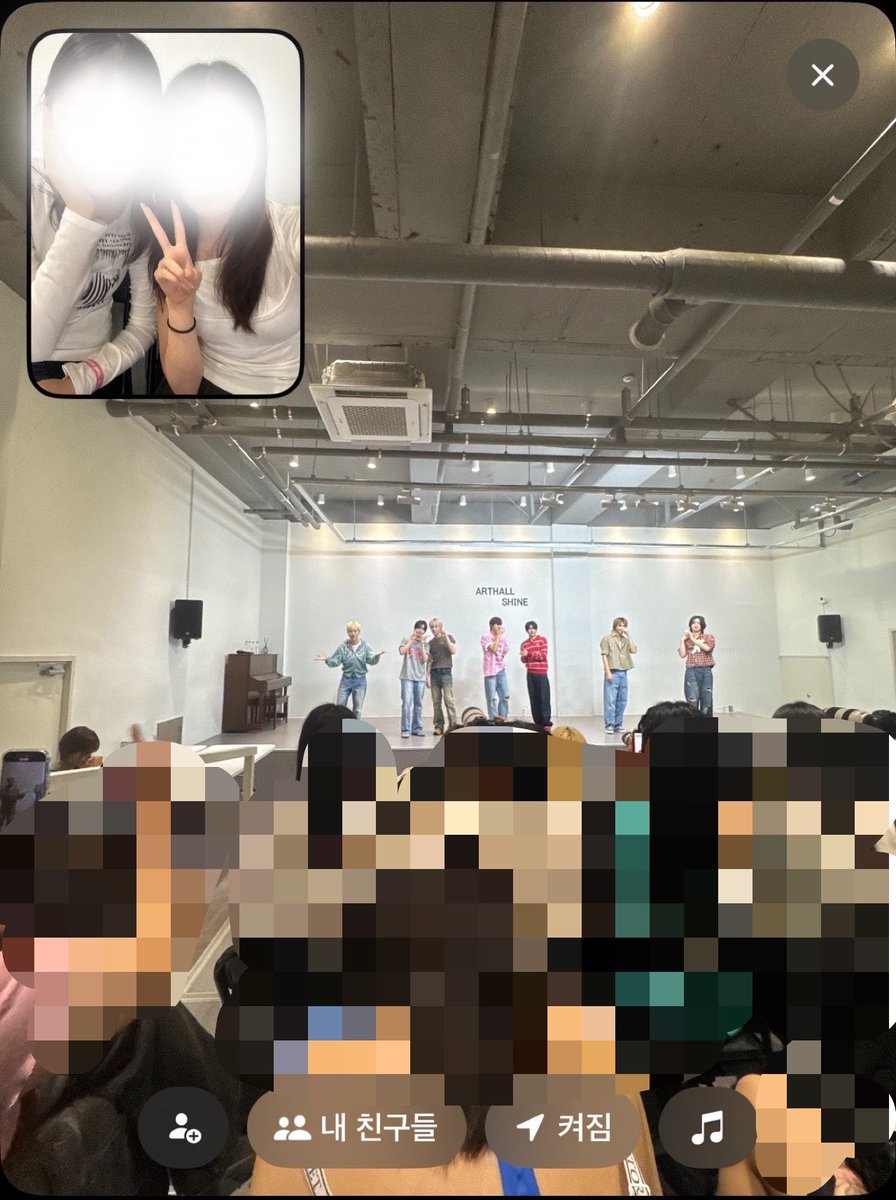 sssopql's tweet photo. 비리얼어케잘찍는지감도안온다
.
..

 ╸▵╺ ꧞ https://t.co/iTp5dcKjHP