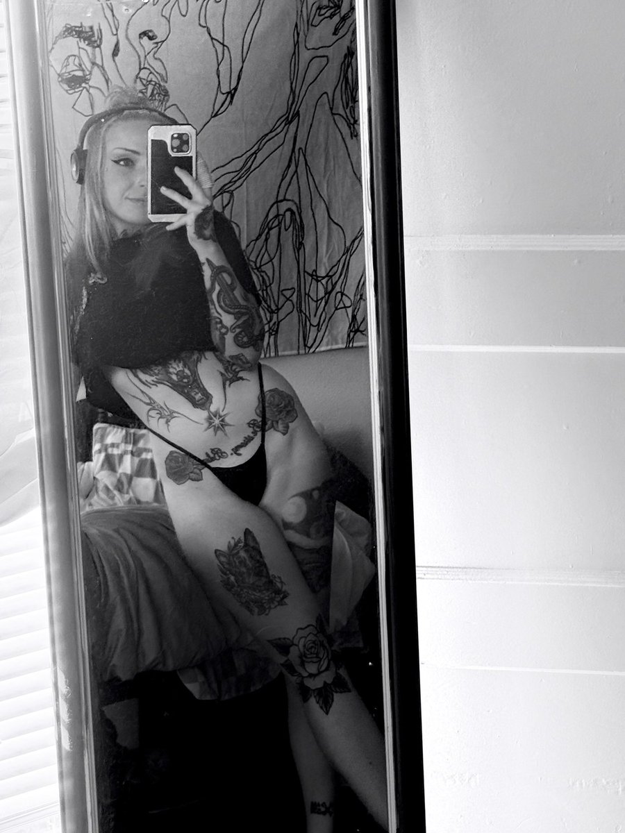 JennBomber's tweet photo. 🫵🏻 https://t.co/aMUGODqkWB