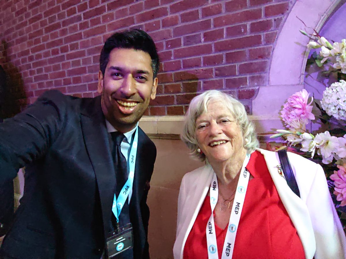 _Munish_Sharma's tweet photo. RIP Add Widdecombe. You were an absolute titan in UK politics. Pic from 2019 🙏🏽 https://t.co/emxJ9PowbH