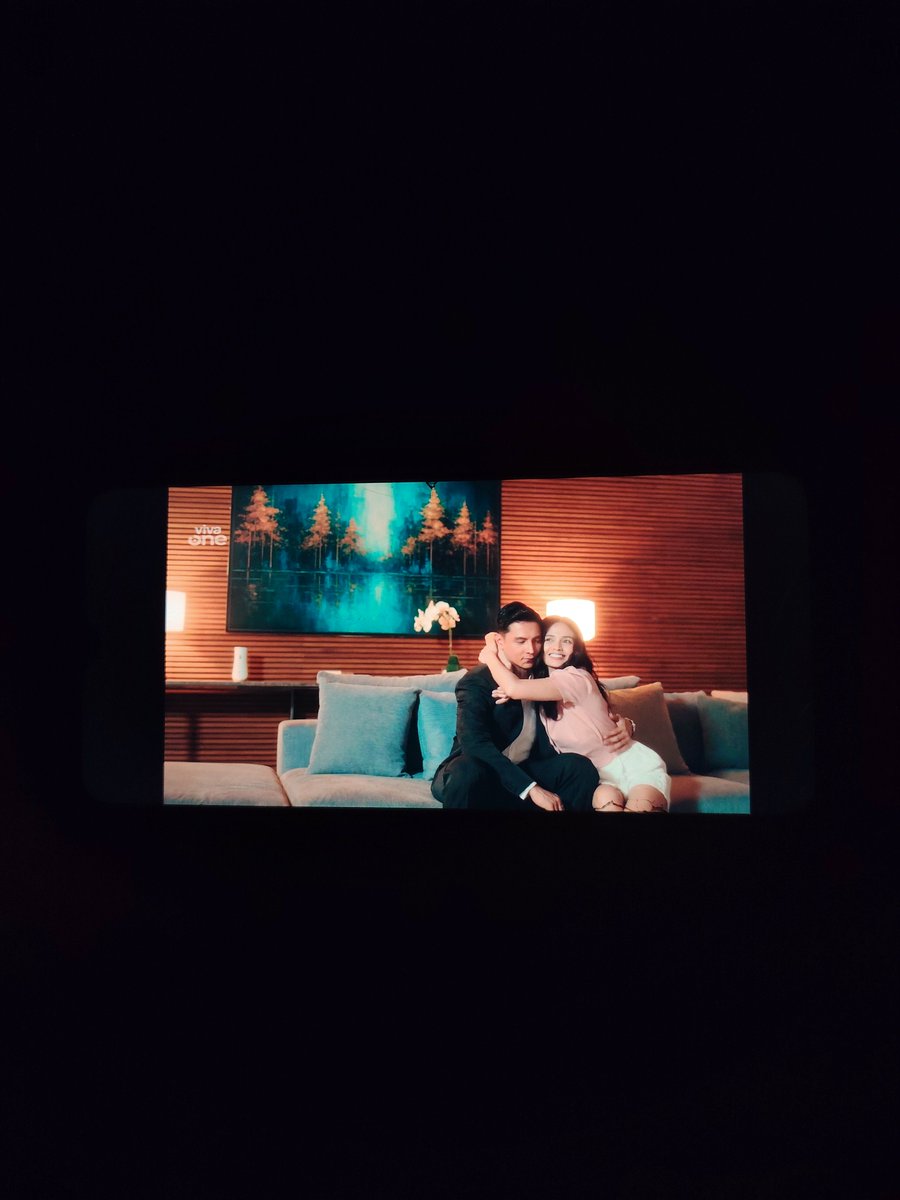 qwyryam's tweet photo. E14 wasn't just about the kiss—it was about the truth finally coming to light. Watching Aemie choose to love Zeke even after discovering who he truly is says so much about the kind of love they have. A love that isn't built on perfection, but on acceptance.@realrhen @josephcmarco https://t.co/1MrdgkitPn