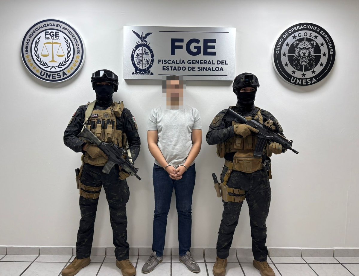 FiscaliaSinaloa's tweet photo. Ejecuta UNESA orden de aprehensión contra probable responsable de homicidio doloso

Consulta el boletín completo
https://t.co/DeNPyEKh88 https://t.co/MZ615XcKjg