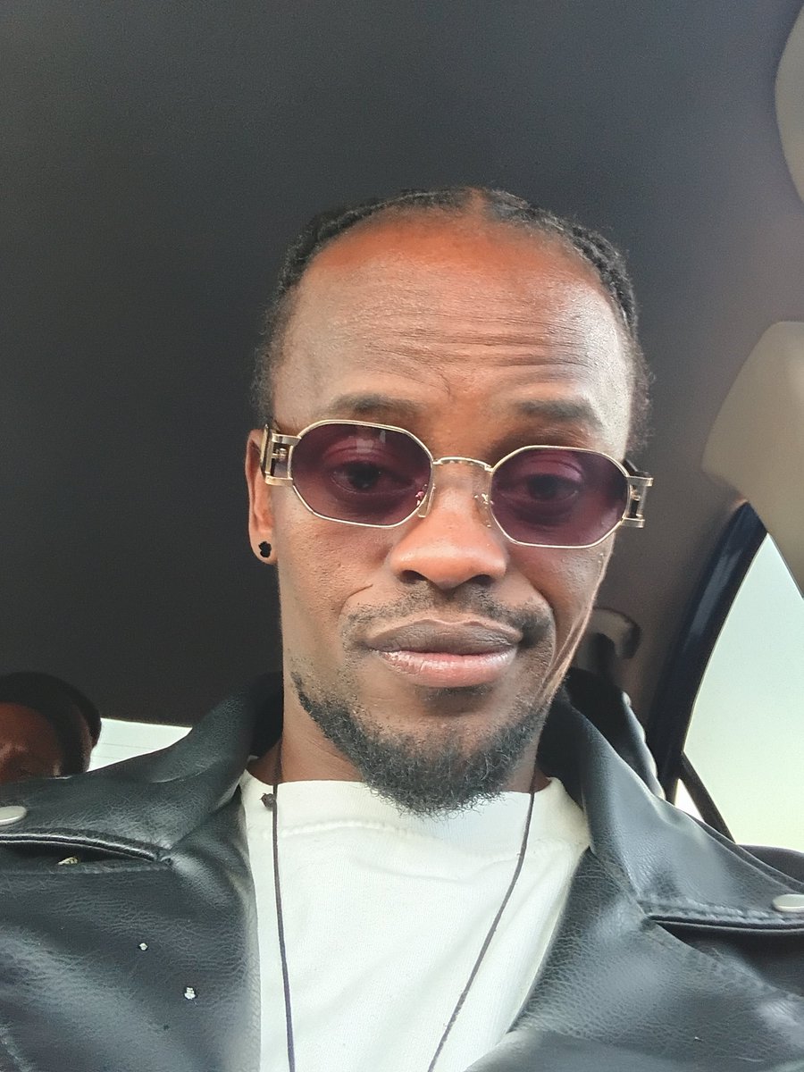 loverboyN's tweet photo. https://t.co/YdYeYFejyd