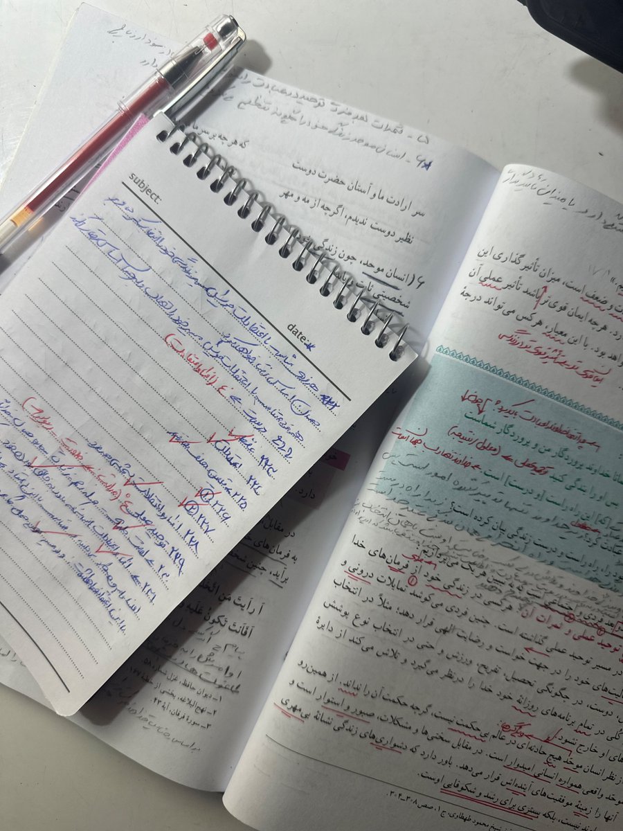 The__Zahra's tweet photo. منم دلقک بازی🤡🌿 https://t.co/IAS0vh5TfM