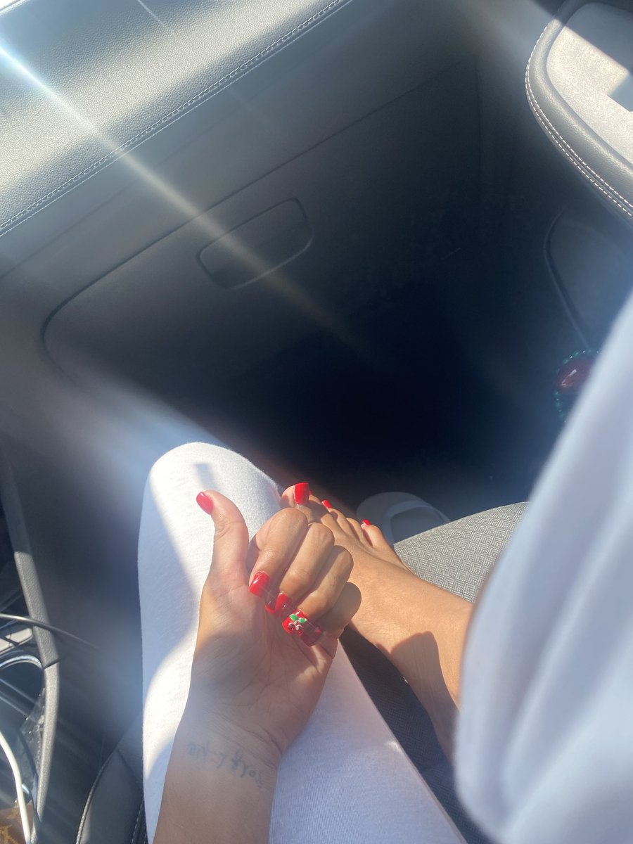 mspr3ttycm's tweet photo. 🍒🍒😍#feetِ #feetfetısh #red #cherry #Origin . https://t.co/IZ4j3tPsQF