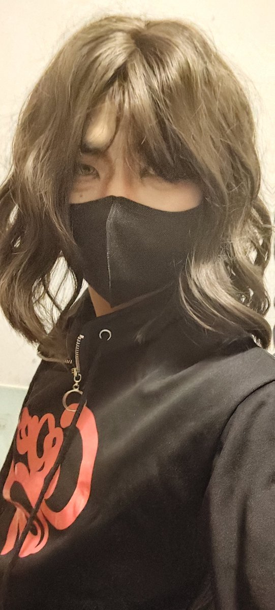 BLyemo's tweet photo. 对不起对不起，円香的��发搞坏掉了，虽然拍了视频但直接真发出境了，不要喷我🥺🥺 https://t.co/AjatMslkwp