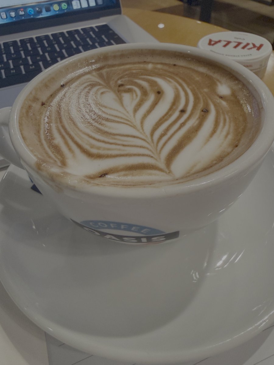 skillmerc's tweet photo. Codex 5.6: launched.
Fable 5 limits: reset. Same day.

I don't make the rules, I just benefit from them. Weekend = sorted. ☕ https://t.co/UmVAgBA47t