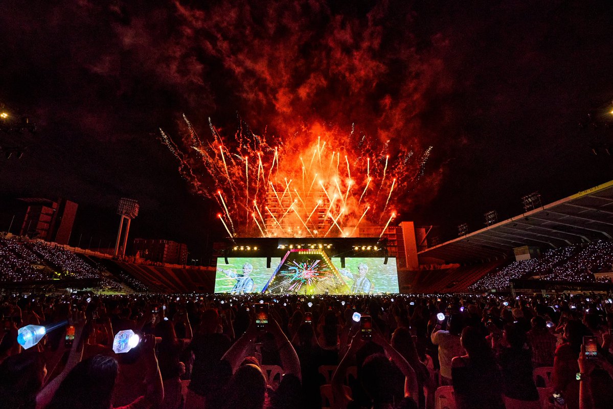 asahiismymine's tweet photo. TREASURE TOUR PULSE ON IN BANGKOK 2026 🏟️🎇♡ https://t.co/jEGrvyYu4K