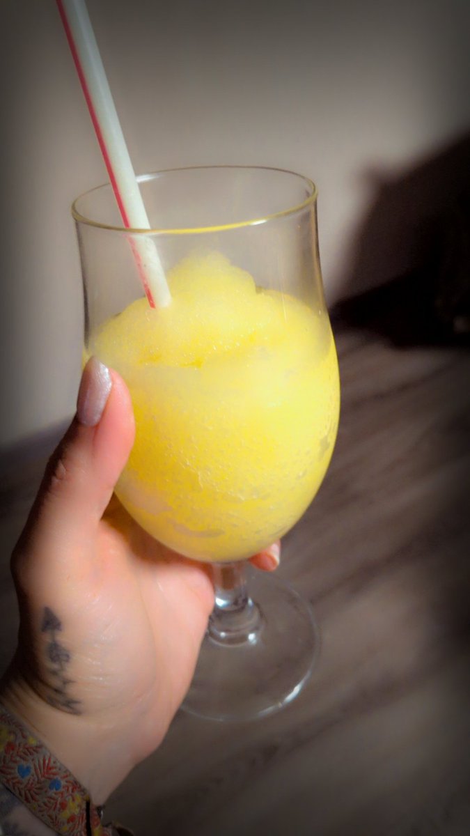 isly2009's tweet photo. Granité orangina 😋🥤 https://t.co/O44zlPR6dF