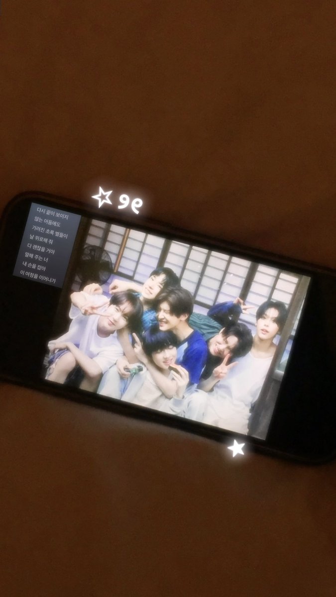 둥치 tweet media