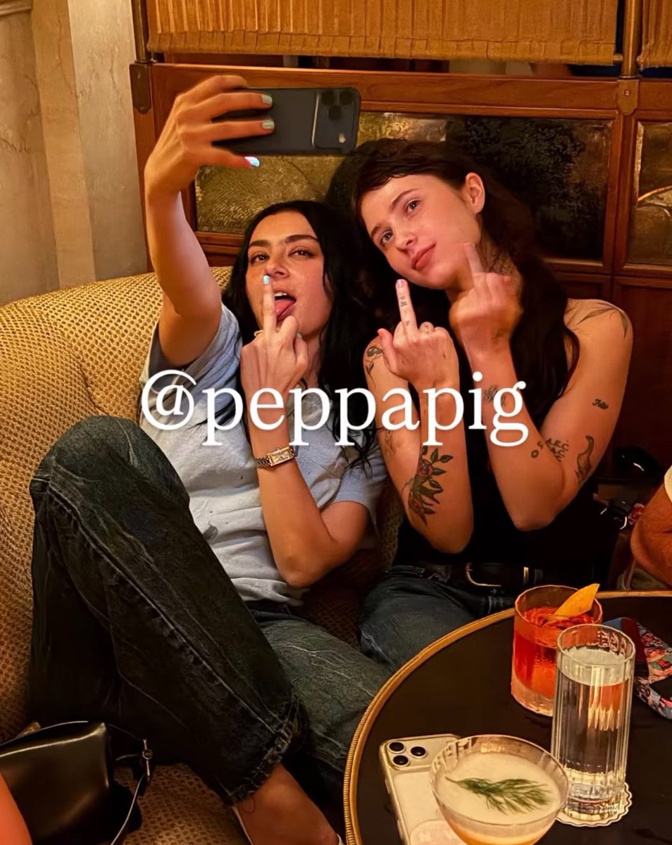 BuzzingPop's tweet photo. Charli xcx and Clairo send a message to Peppa Pig. https://t.co/KVkEDIEF1H