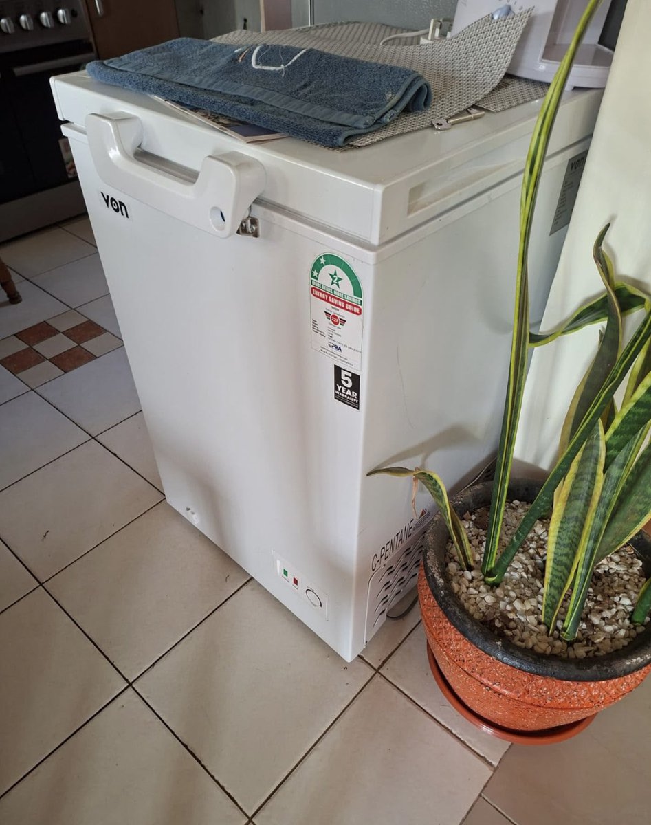 secondhand_soko's tweet photo. Von 100litres freezer (Newly used)
Selling at Ksh 16,500
Pick up: Embakasi
Contact: 0715160400 https://t.co/3RhSJv1sGu
