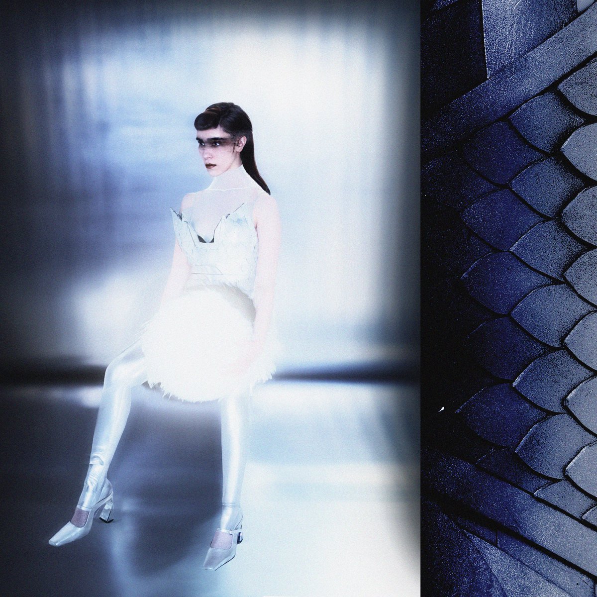 artmanworld's tweet photo. Ida in Amy &amp; Afsoon from Artman’s latest collection. https://t.co/ZrcLZRTQCx