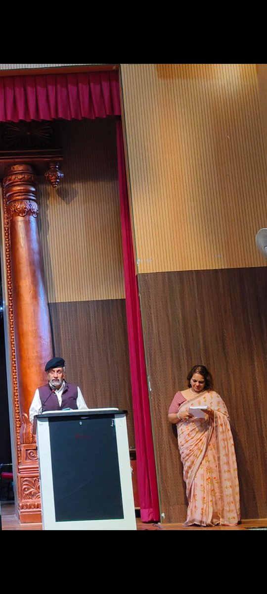 PraveenDavar's tweet photo. Participated in the Prayer meeting of Lt Gen MM Lakhera in Dehradun this eve. Reminded the audience,mainly mil veterans, of Gen Lakhera's contribution to #OROP and #ECHS. Read the msg of CPP leader #SoniaGandhi which was highly appreciated by the veterans. https://t.co/d1tqH9S4pn
