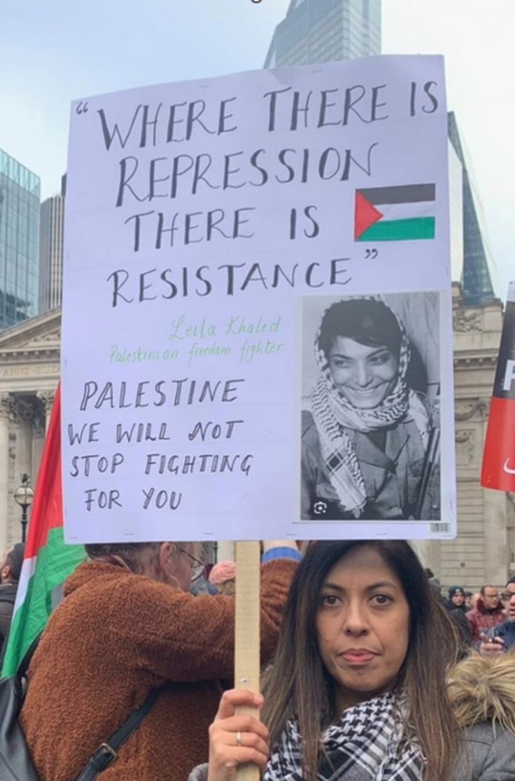 habibi_uk's tweet photo. The terrorist hijacker Leila Khaled was the "iconic" PFLP figure in the 1970s. She was and remains a monster. She can be seen on video strongly backing the 7 October atrocities. She is a very big star for far left ghouls, to this day. 5/7 https://t.co/2AWxz9dlxu